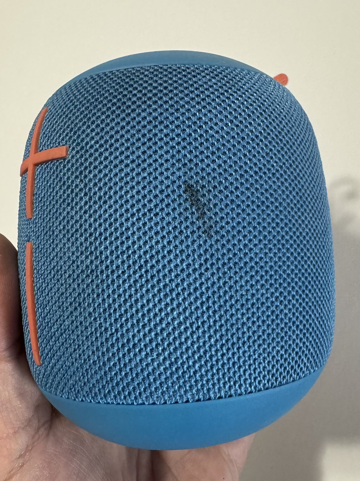 Ultimate Ears WONDERBOOM Portable Bluetooth Speaker image indicator(4)