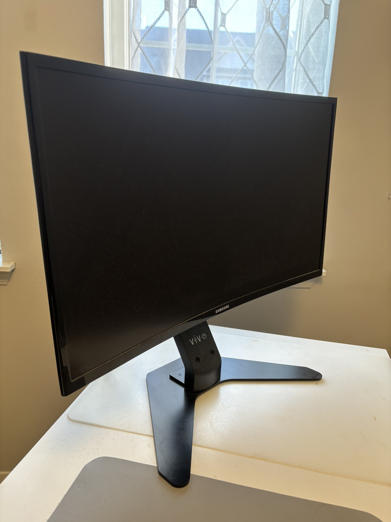 27" Samsung Curved Computer Monitor