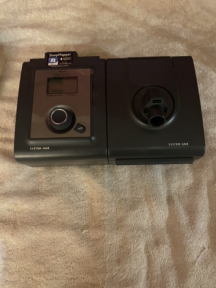Cpap breathing machine