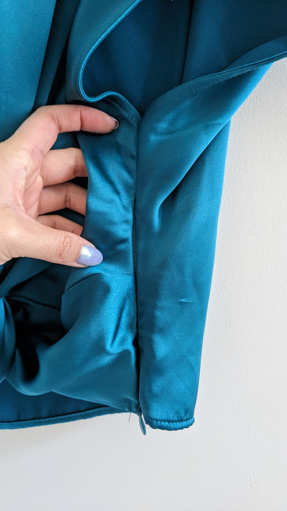 dress and various clothing image indicator(8)