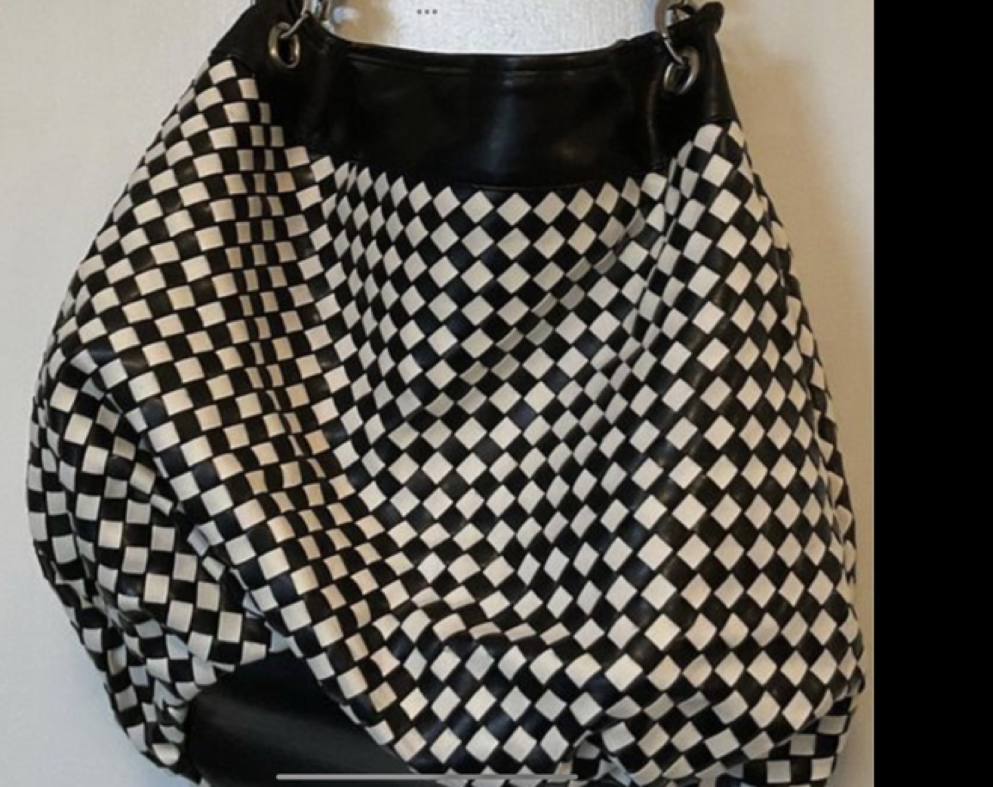 ⭐️ Brand New - Checkered Black and White Shoulder Bag - photo 2