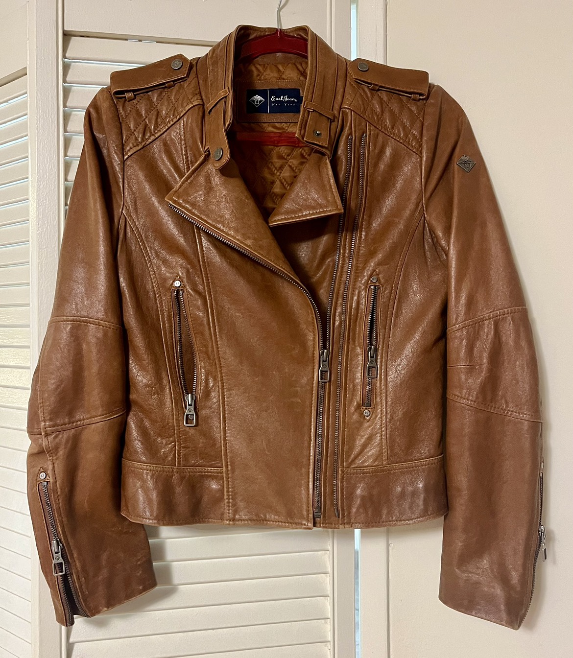 Earl Jean Women’s Genuine Leather Jacket Size M
