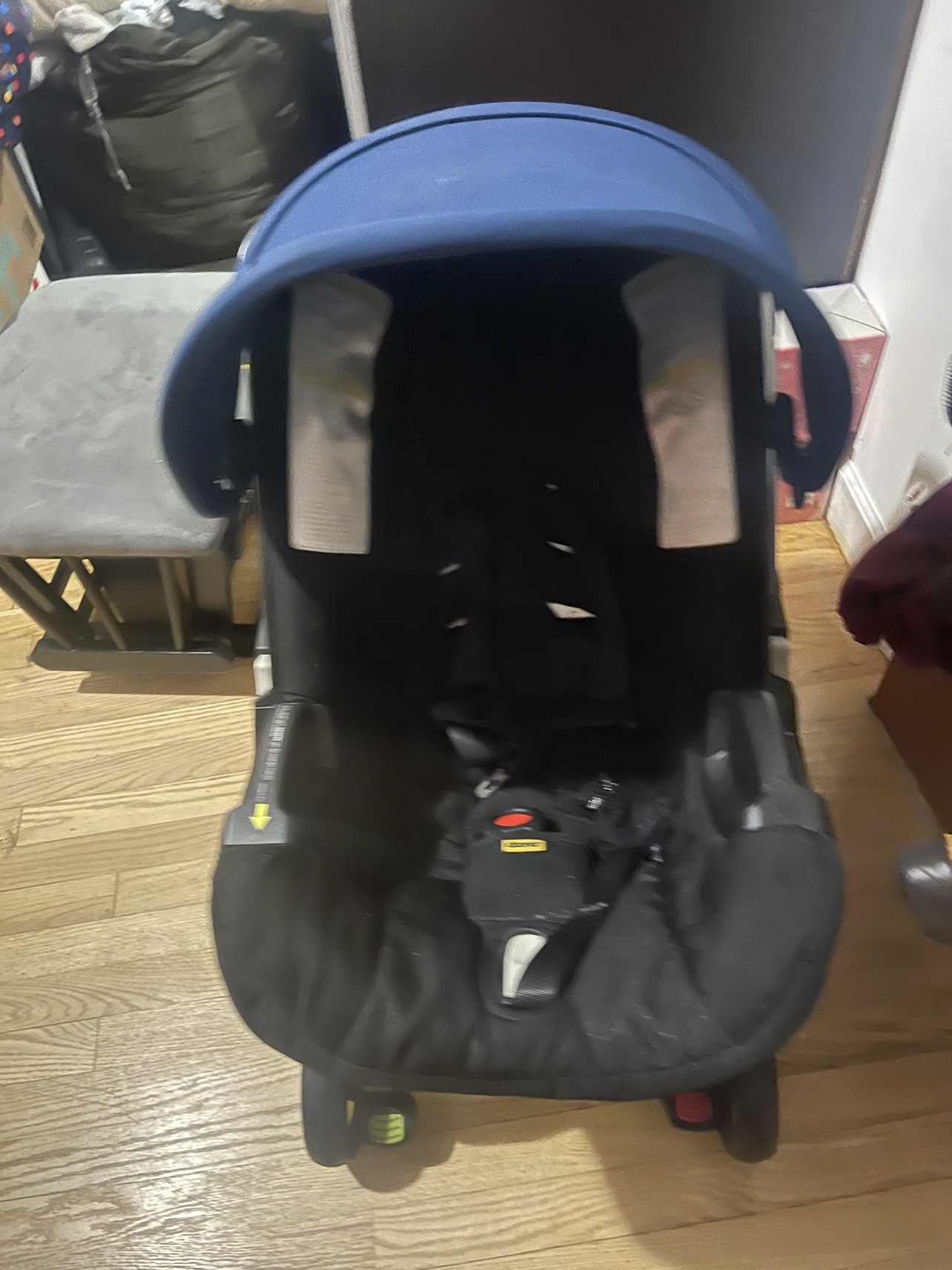 Car seat and stroller travel system doona - photo 4