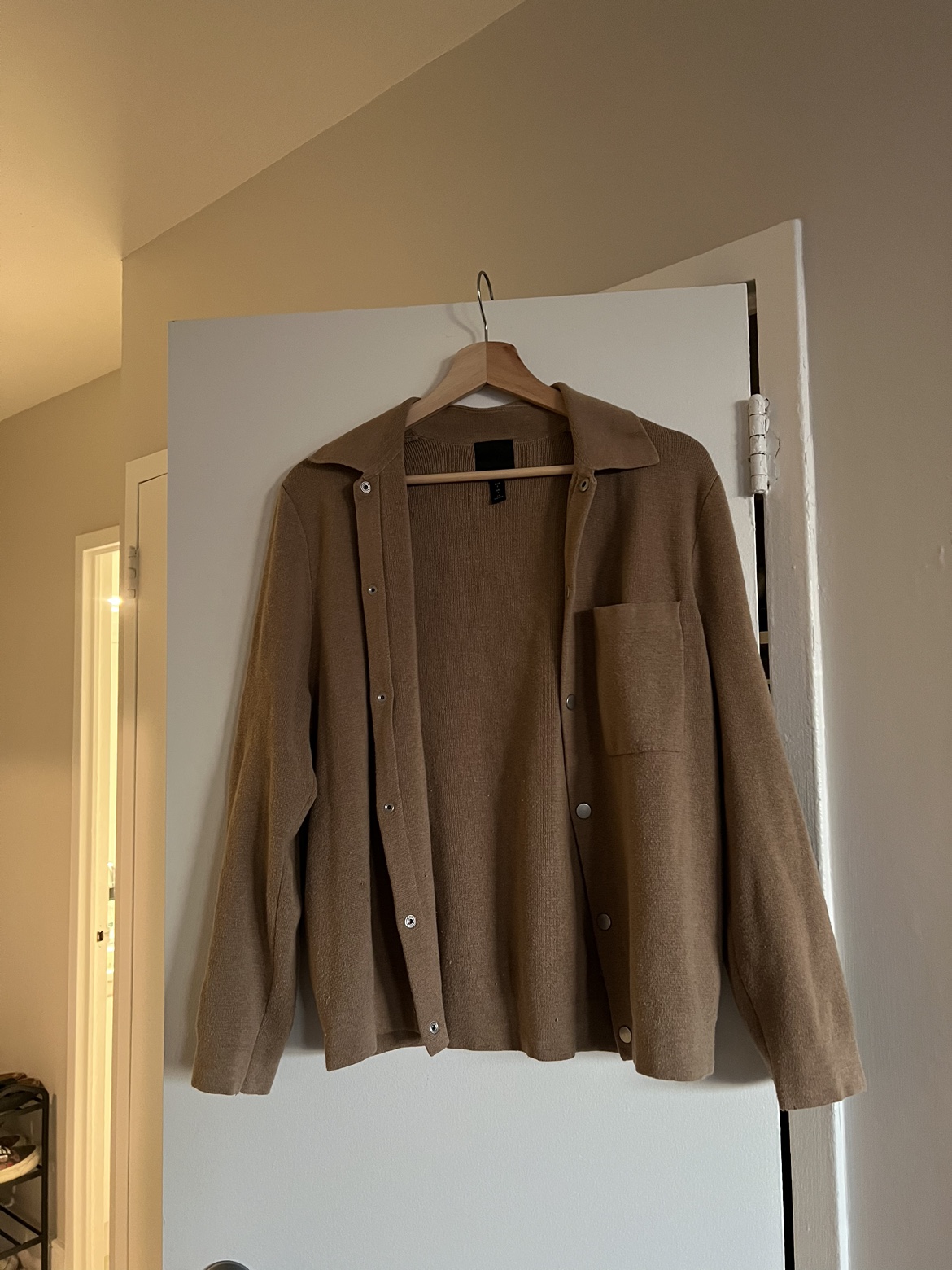 H&M cardigan thumbnail