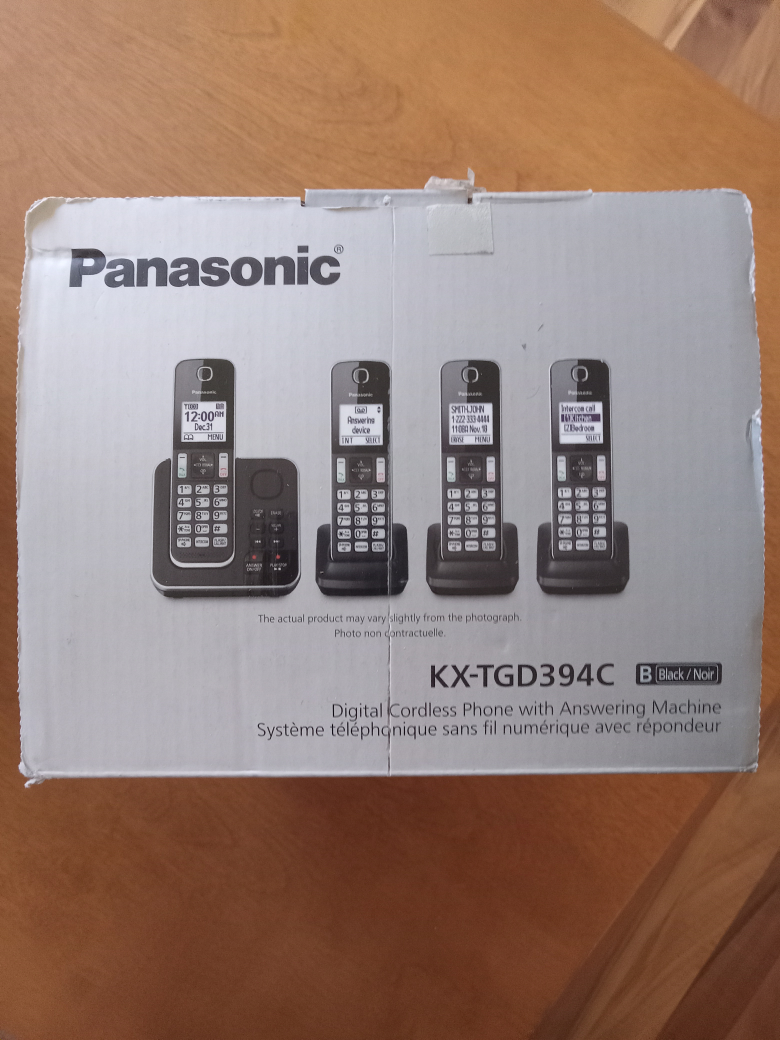 4-Handset cordless phone with Answering Machine - (Brandnew)🏒 thumbnail