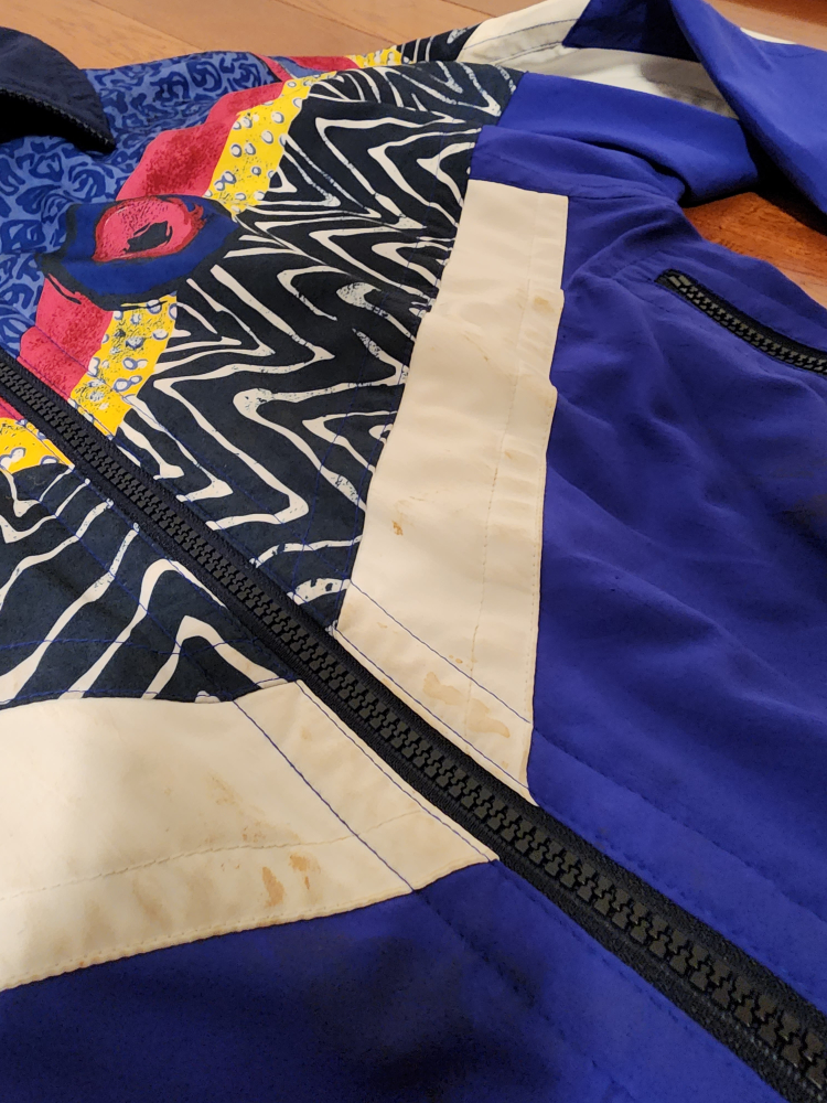 vintage windbreaker image indicator(5)