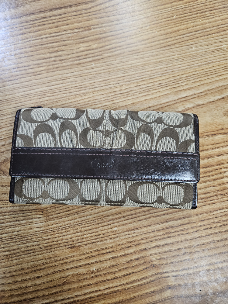 coach wallet