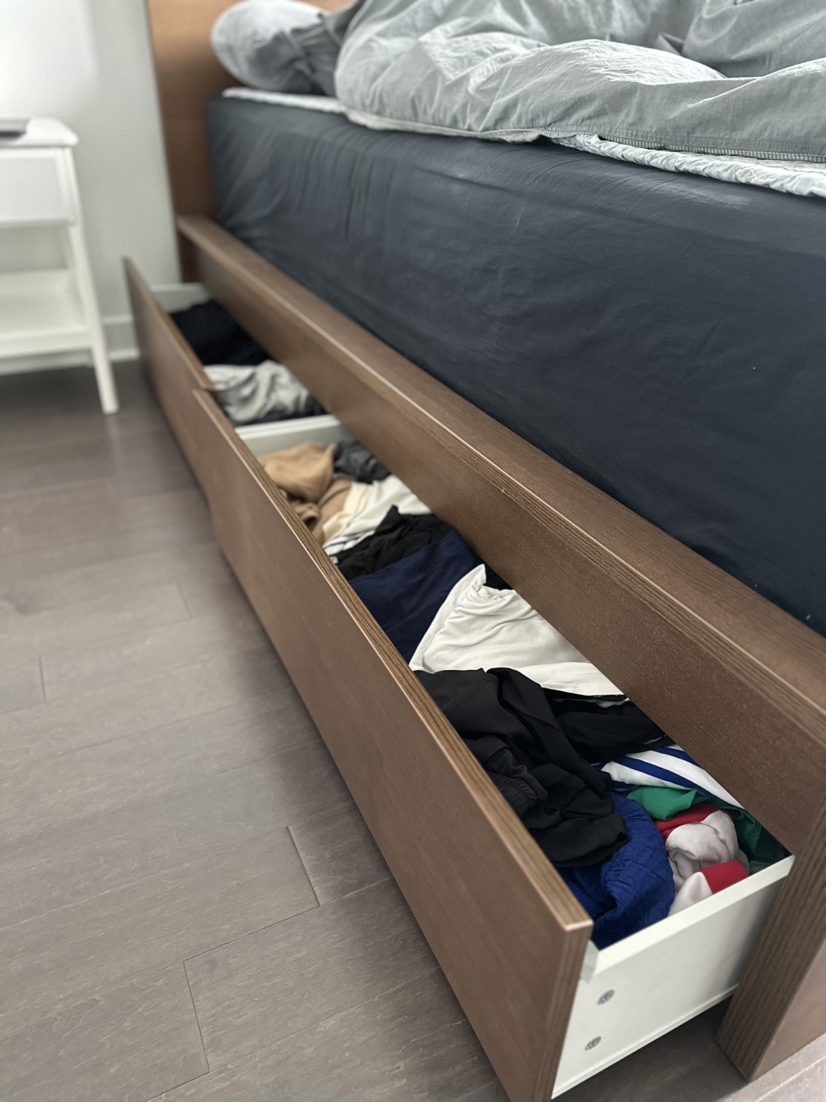 Malm Queen Bed + 2 Storage - photo 3