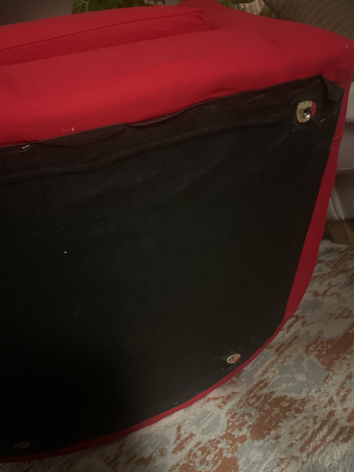 free furniture 2 available❄️ image indicator(2)