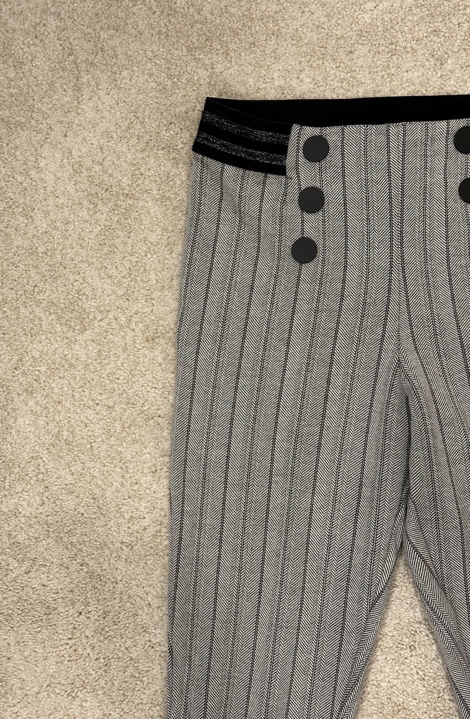 Striped leggings