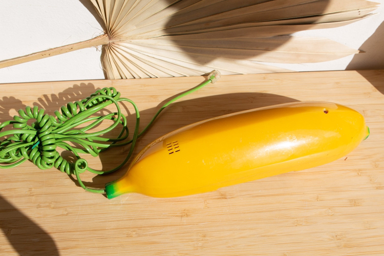 Vintage Banana working phone-RARE 80’s thumbnail