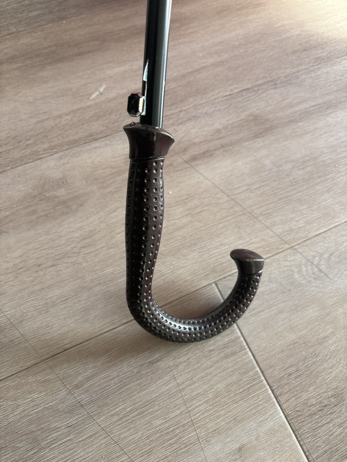 Umbrella 🌂 ☂��️ ☔️ image indicator(3)