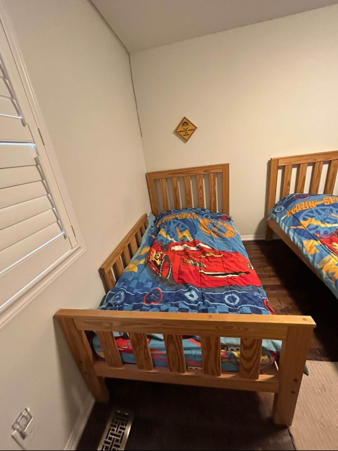 Twin Bed Frame from Leon’s - photo 4