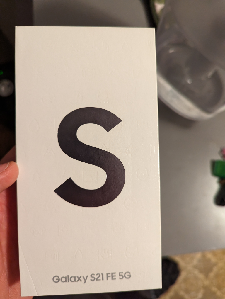 Samsung s21 Fe 5g - photo 2