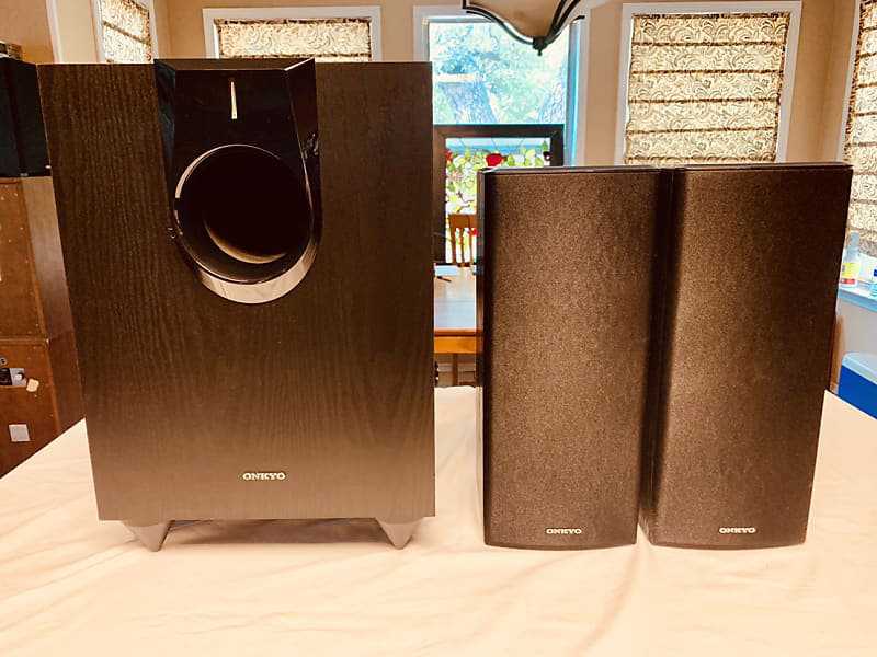 Onkyo SKW-580 Powered Subwoofer