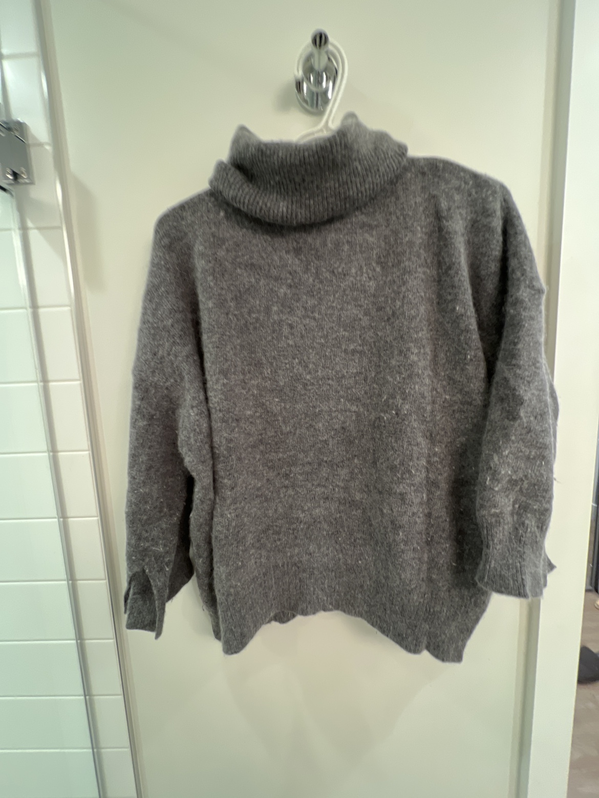 Women’s sweaters