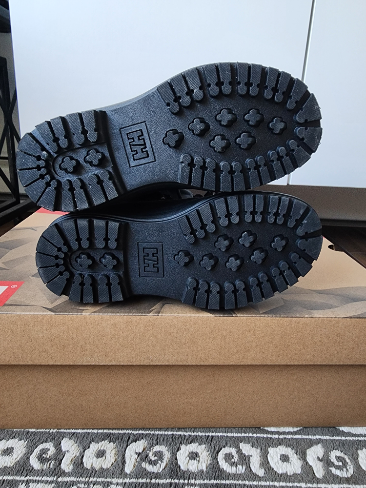 Helly Hansen Mens Winter Boots Sz 8 - photo 3
