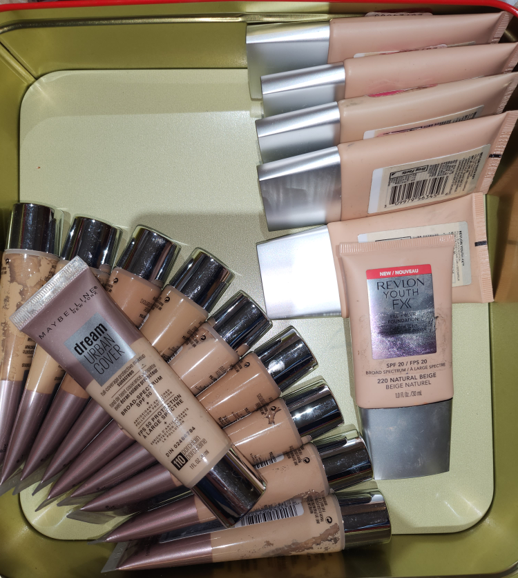 Foundation (New Unopened!) image indicator(4)