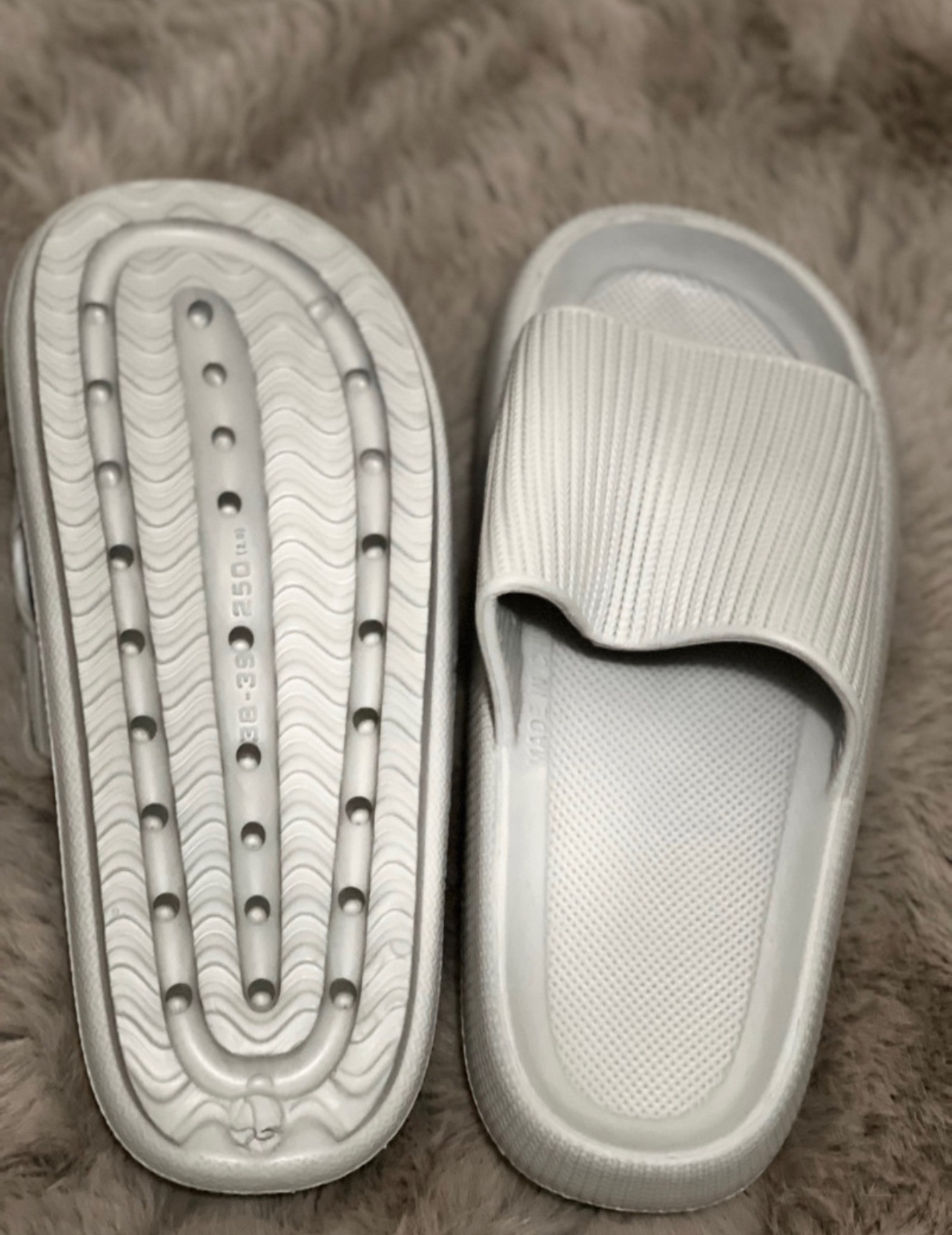 Sandals image indicator(2)