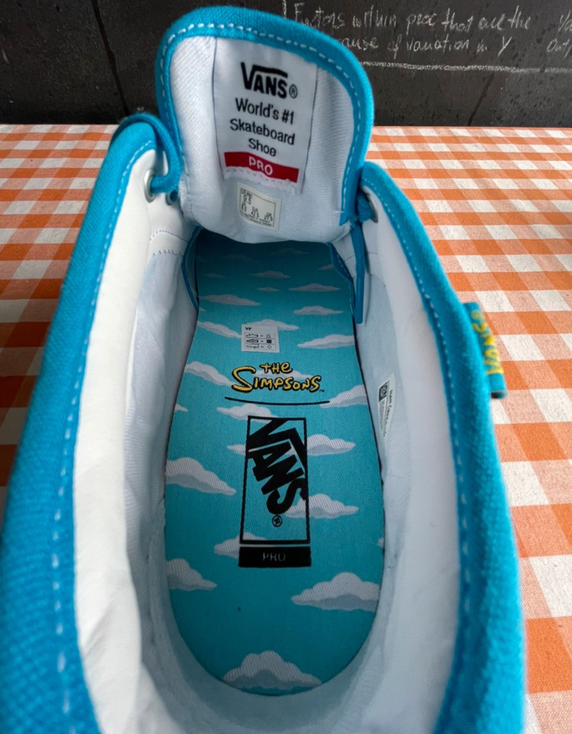 Vans - The Simpsons Chukka Pro limited edition image indicator(5)