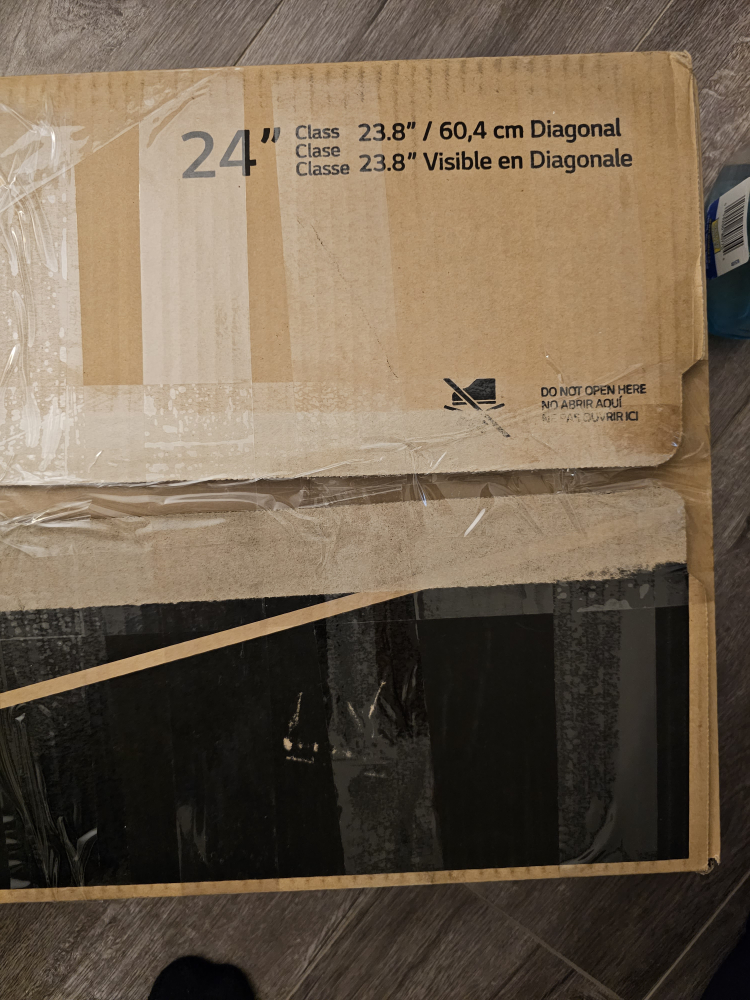 LG Monitor - photo 3