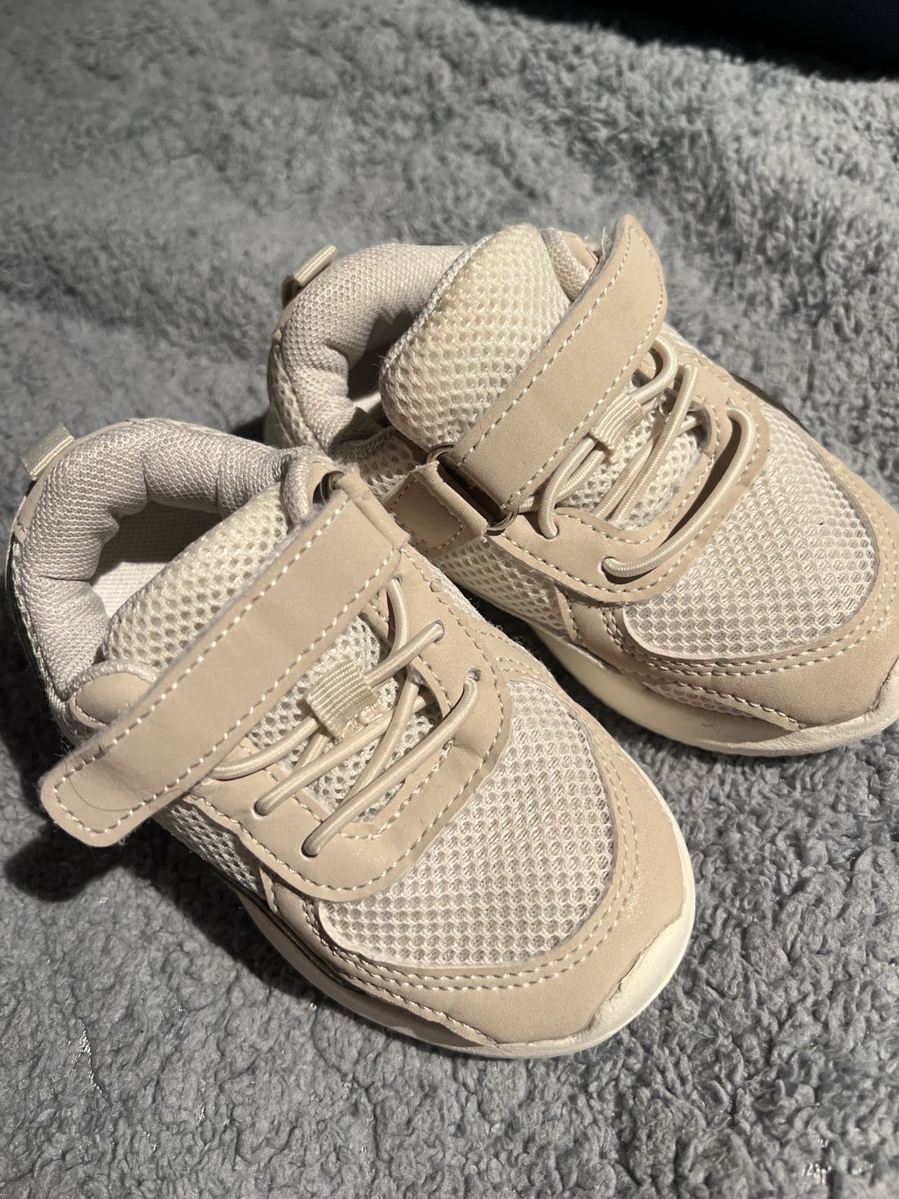 Shoes 22 size