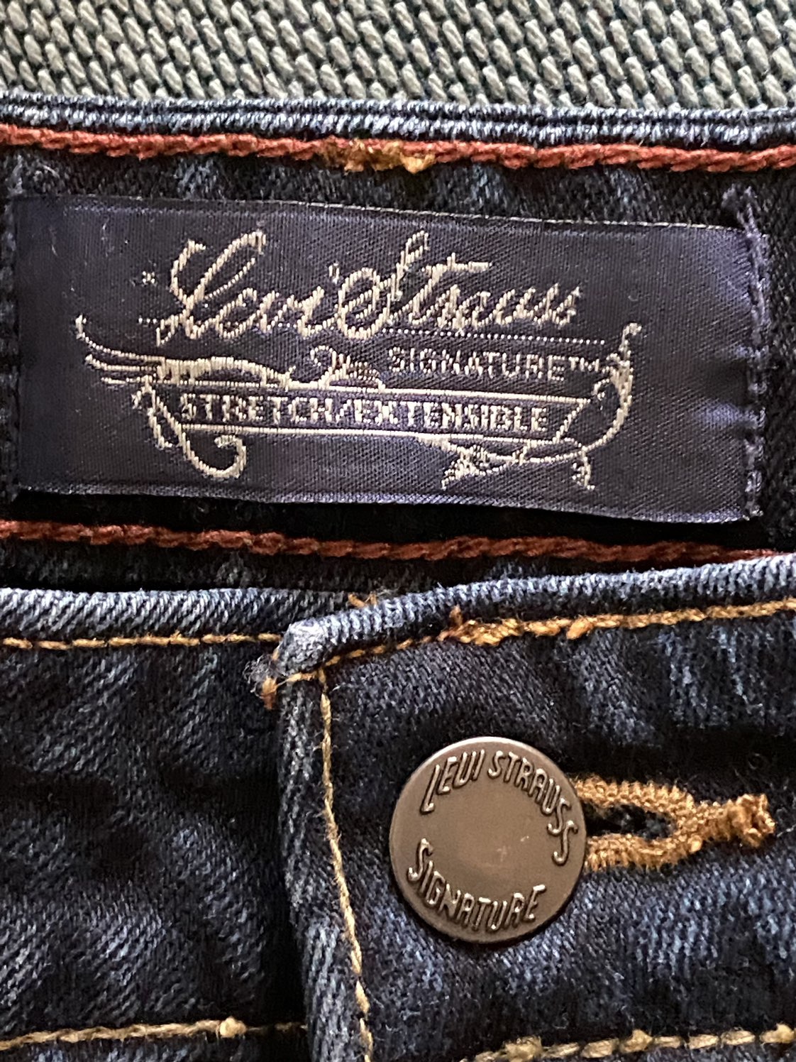 Levis Ladies Flared Jeans image indicator(7)