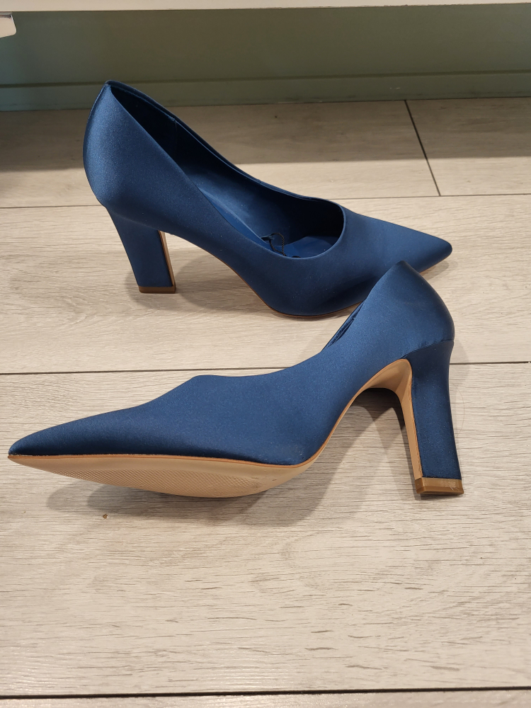 satin heel - photo 2
