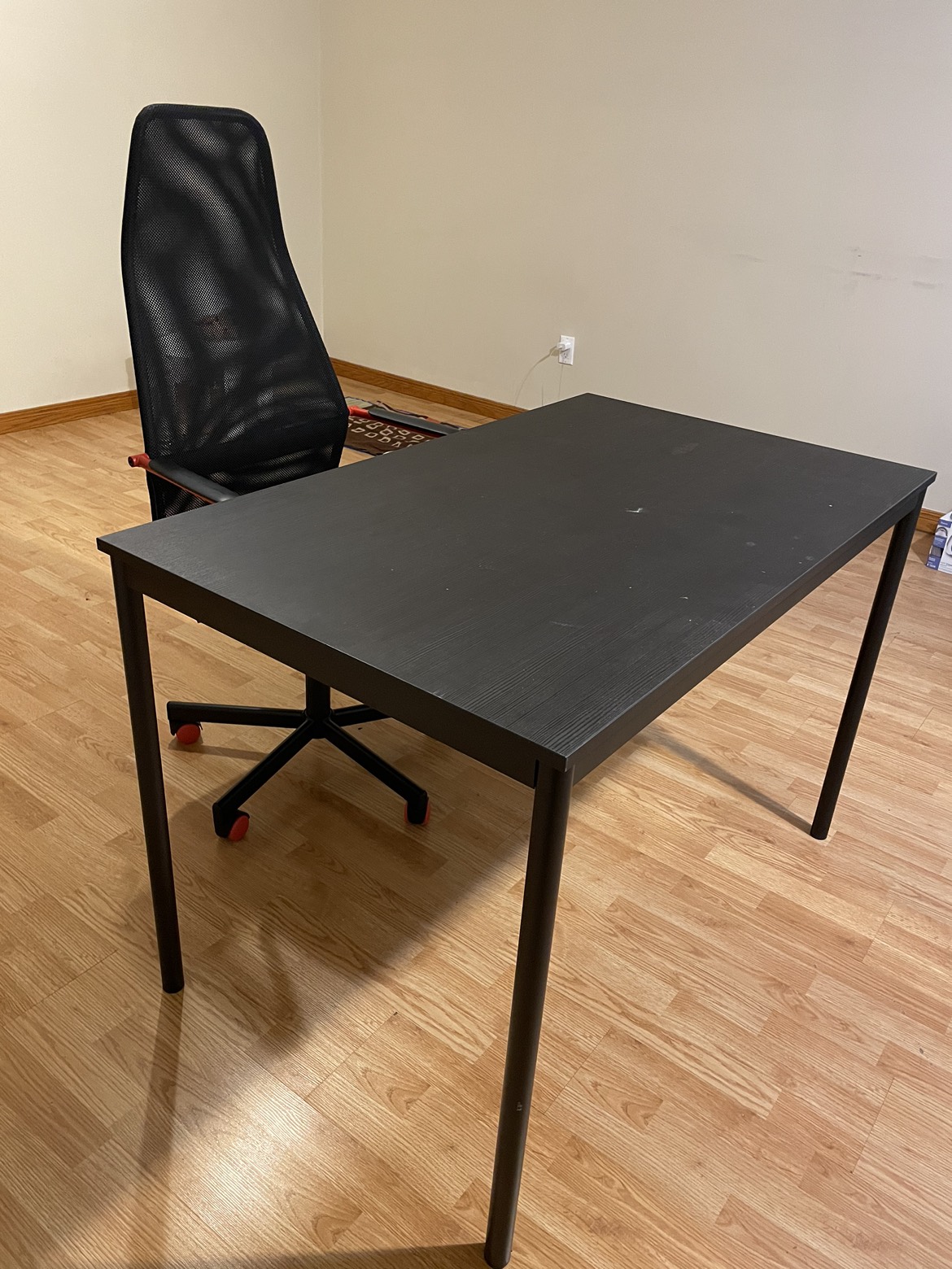 Gaming/Office chair with Table/Computer Table