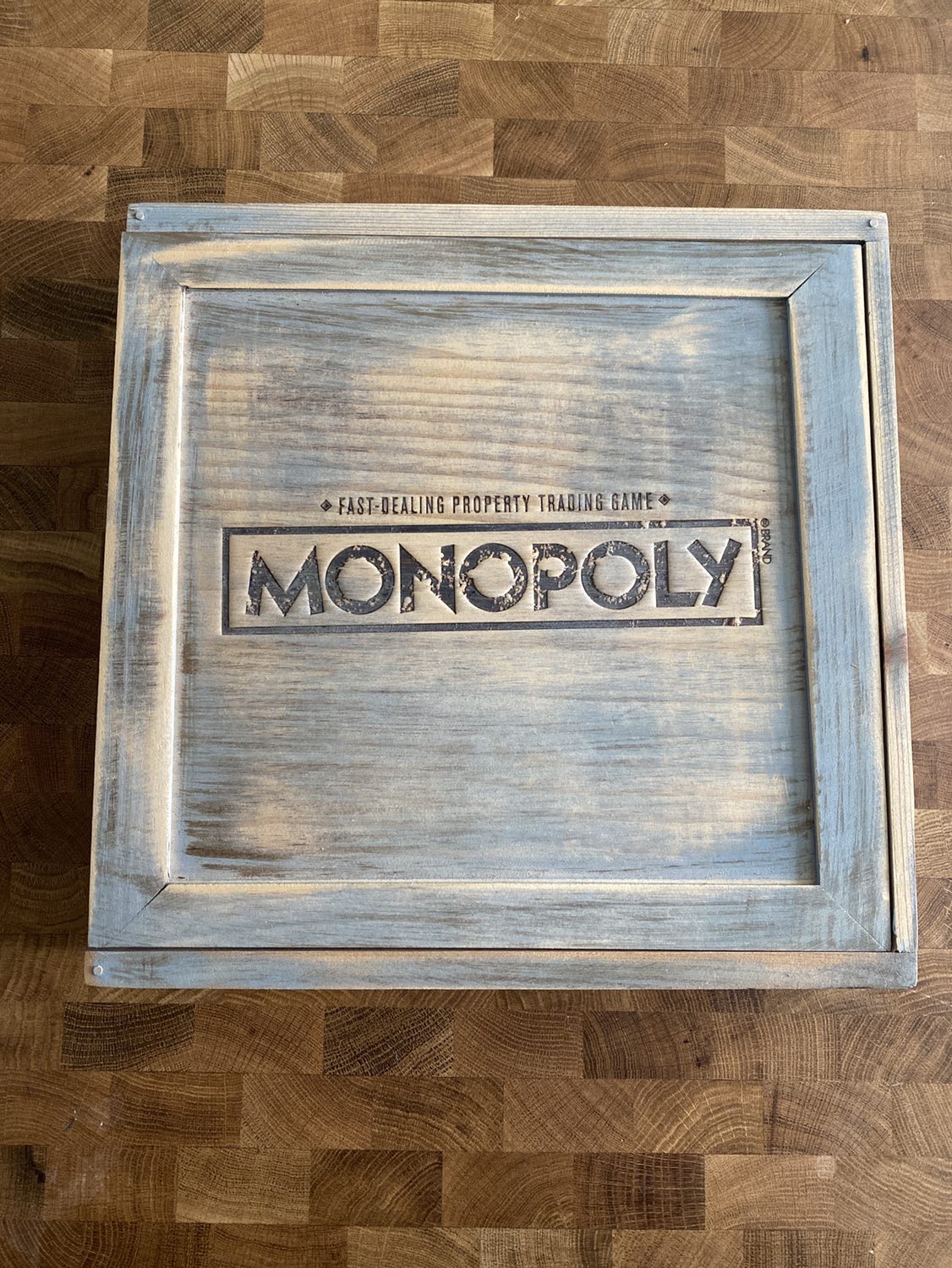 ❄️ Rustic Monopoly Board Game (Brand New)