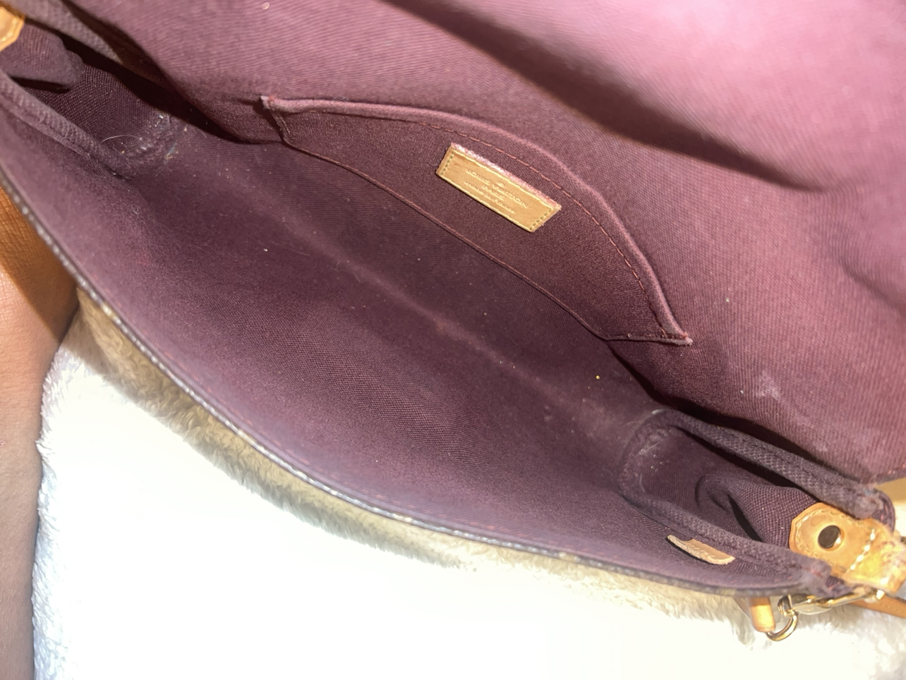 Authentic LV favorite Sling Bag - photo 3