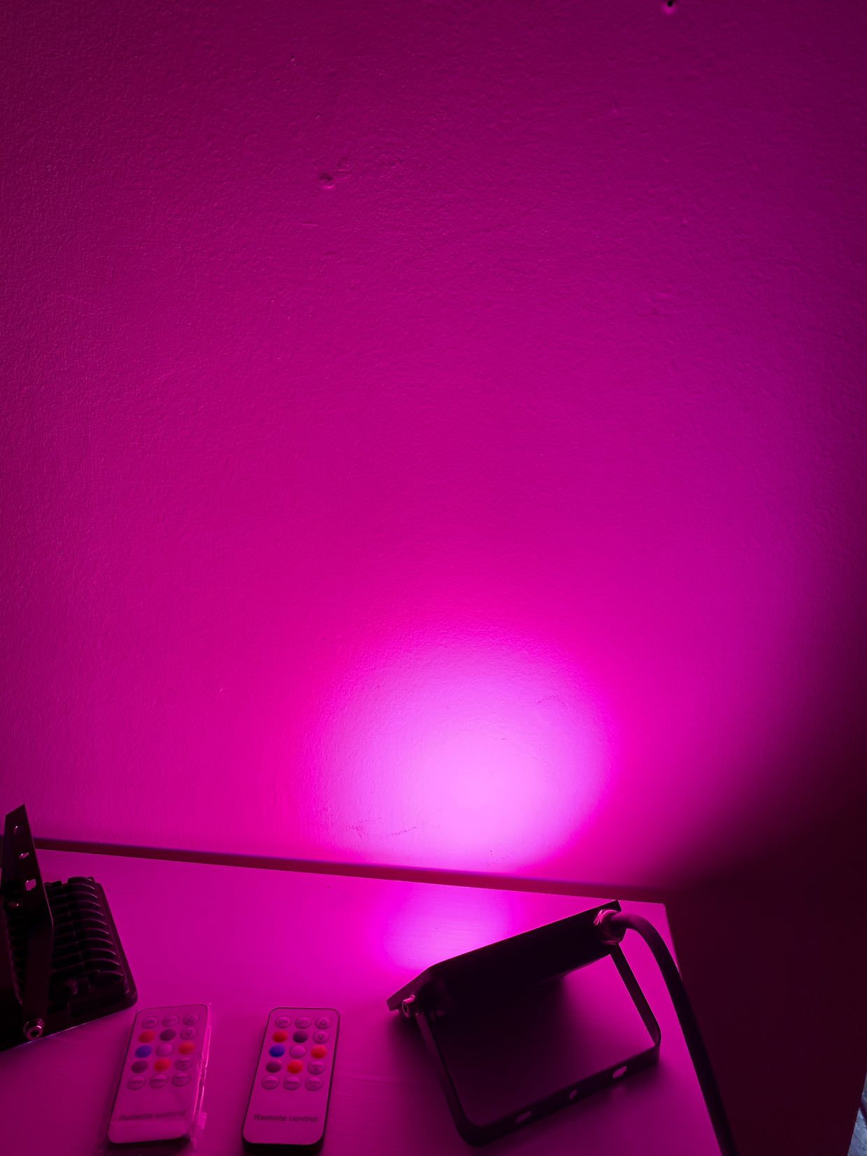 RGB LED Flood Light (waterproof + remote) - photo 4