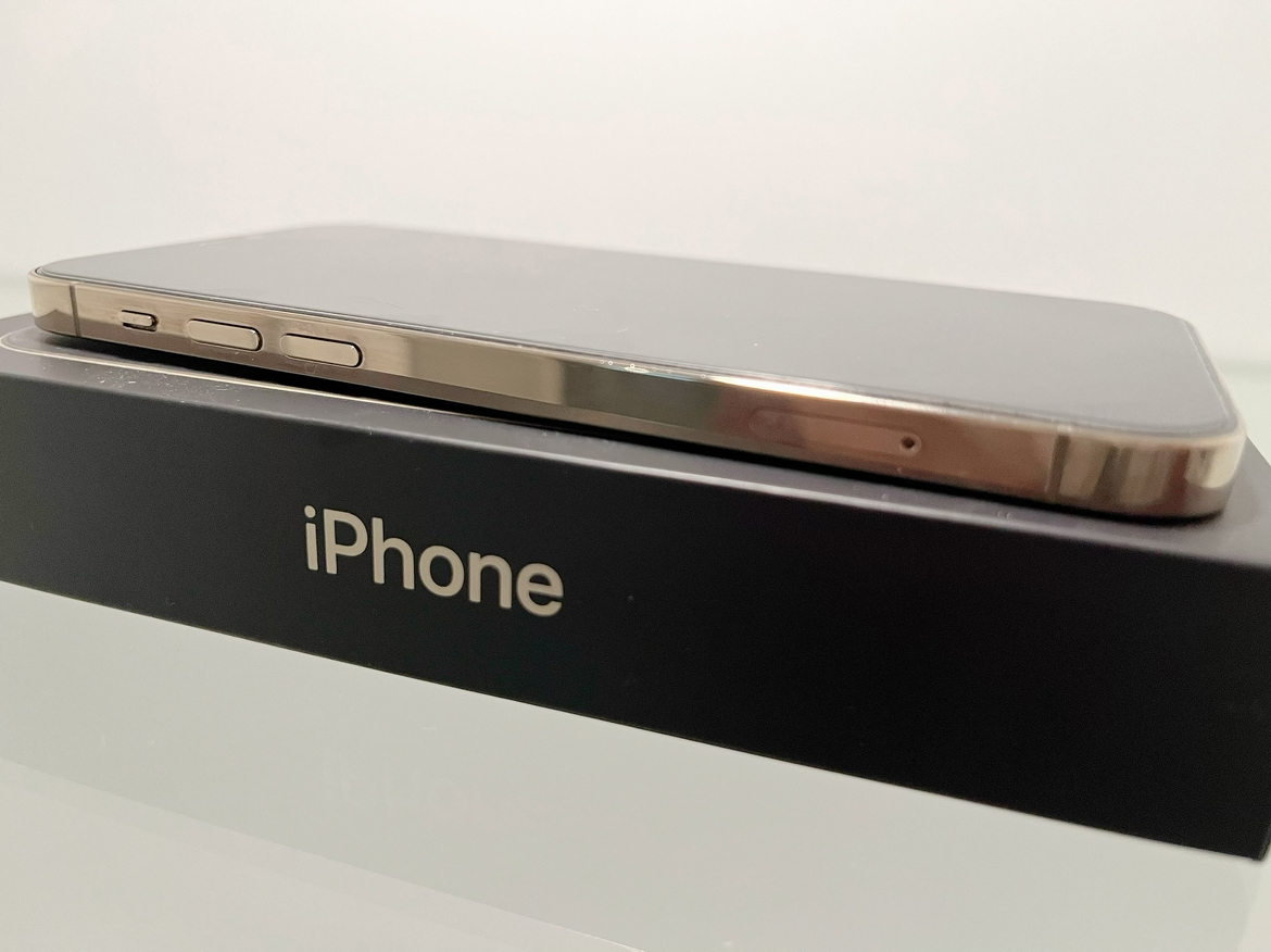 iPhone 12 Pro Gold 128gb unlocked - photo 4