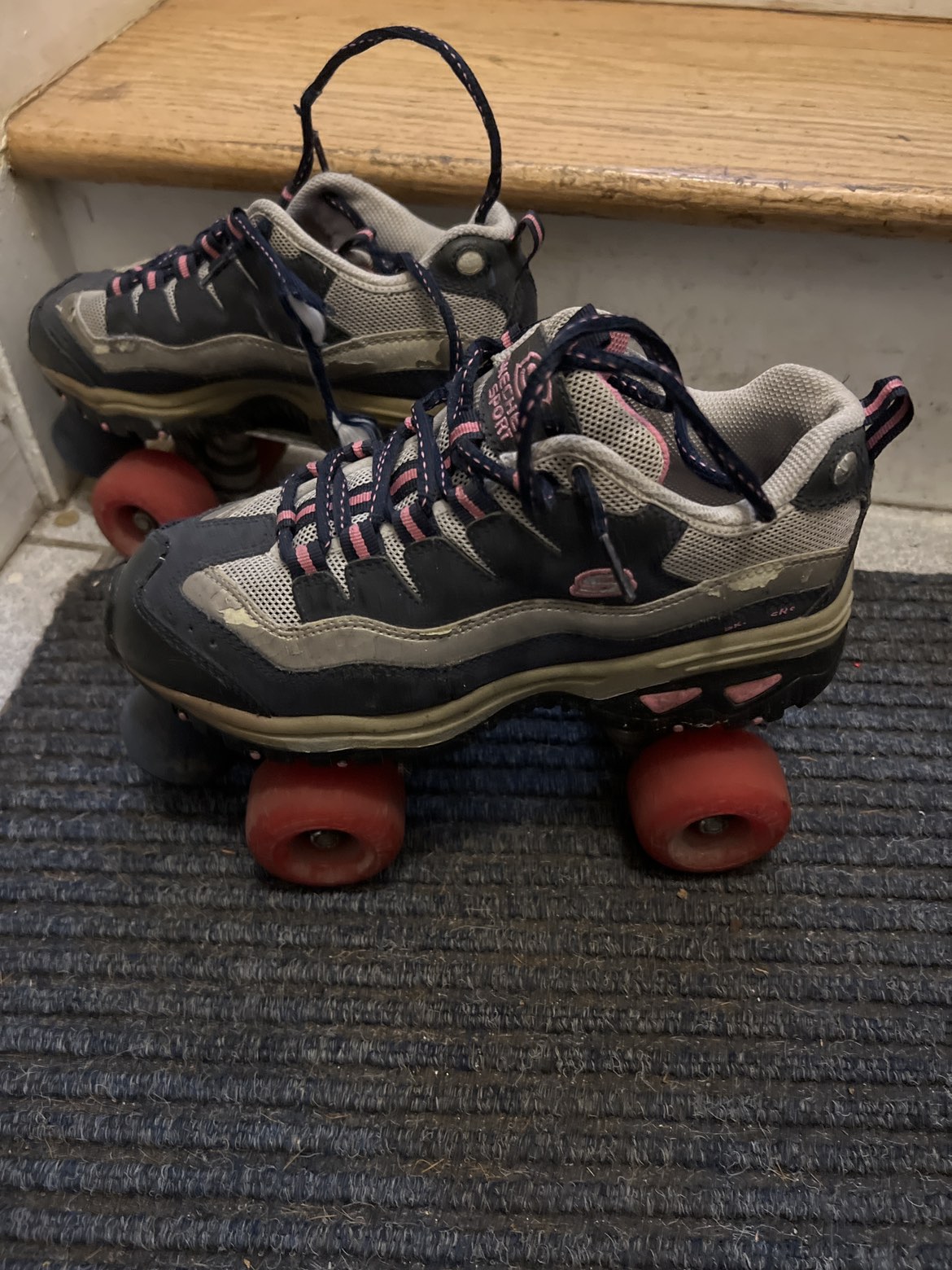 Quad roller skate women size 8