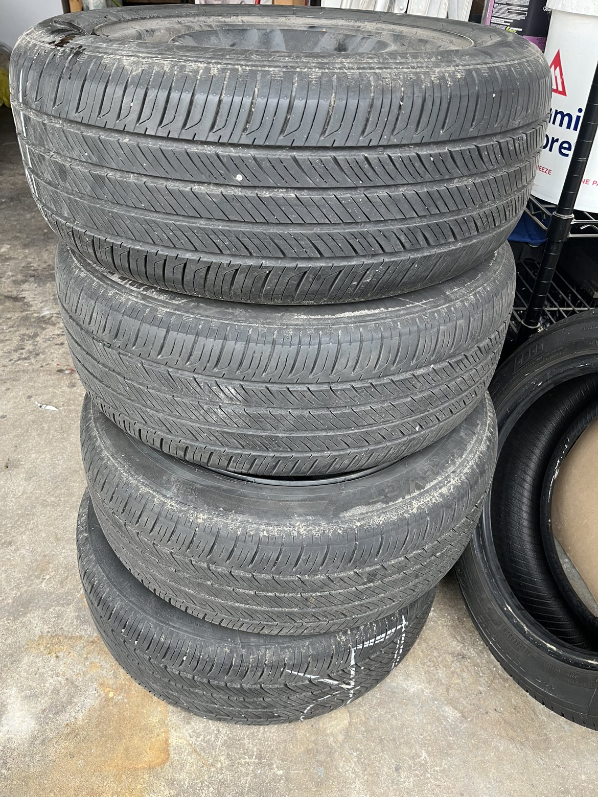 Honda Civic rims, tires image indicator(5)