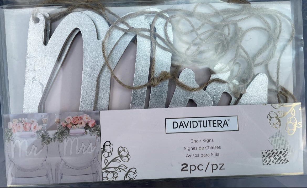 Mr & Mrs Wedding Signs - photo 2