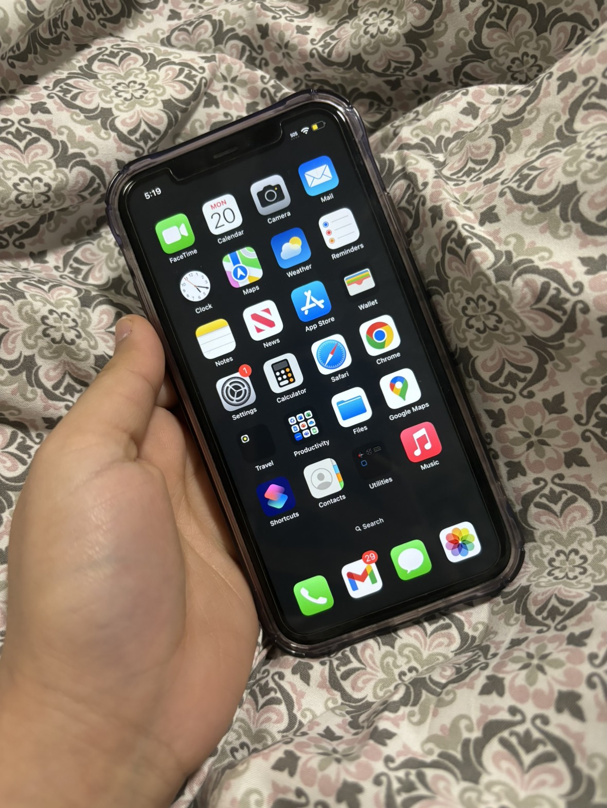 iPhone 11 (128GB)