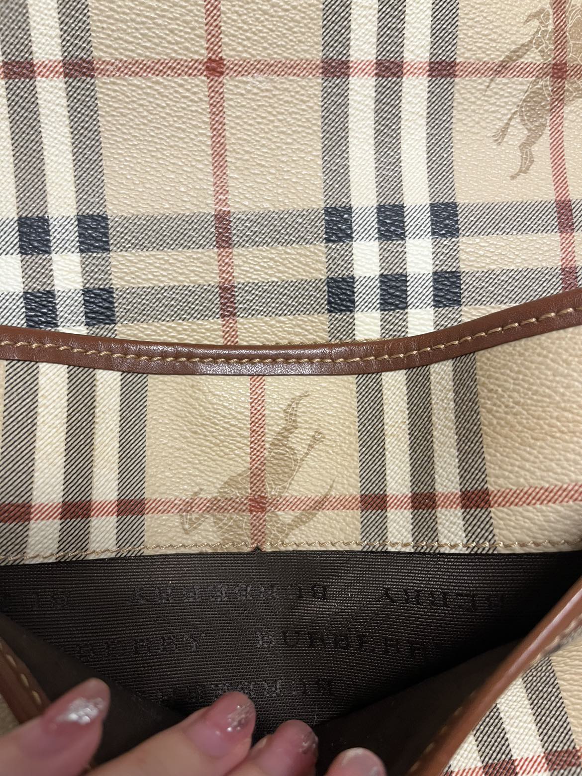 Authentic Vintage Burberry Purse image indicator(6)