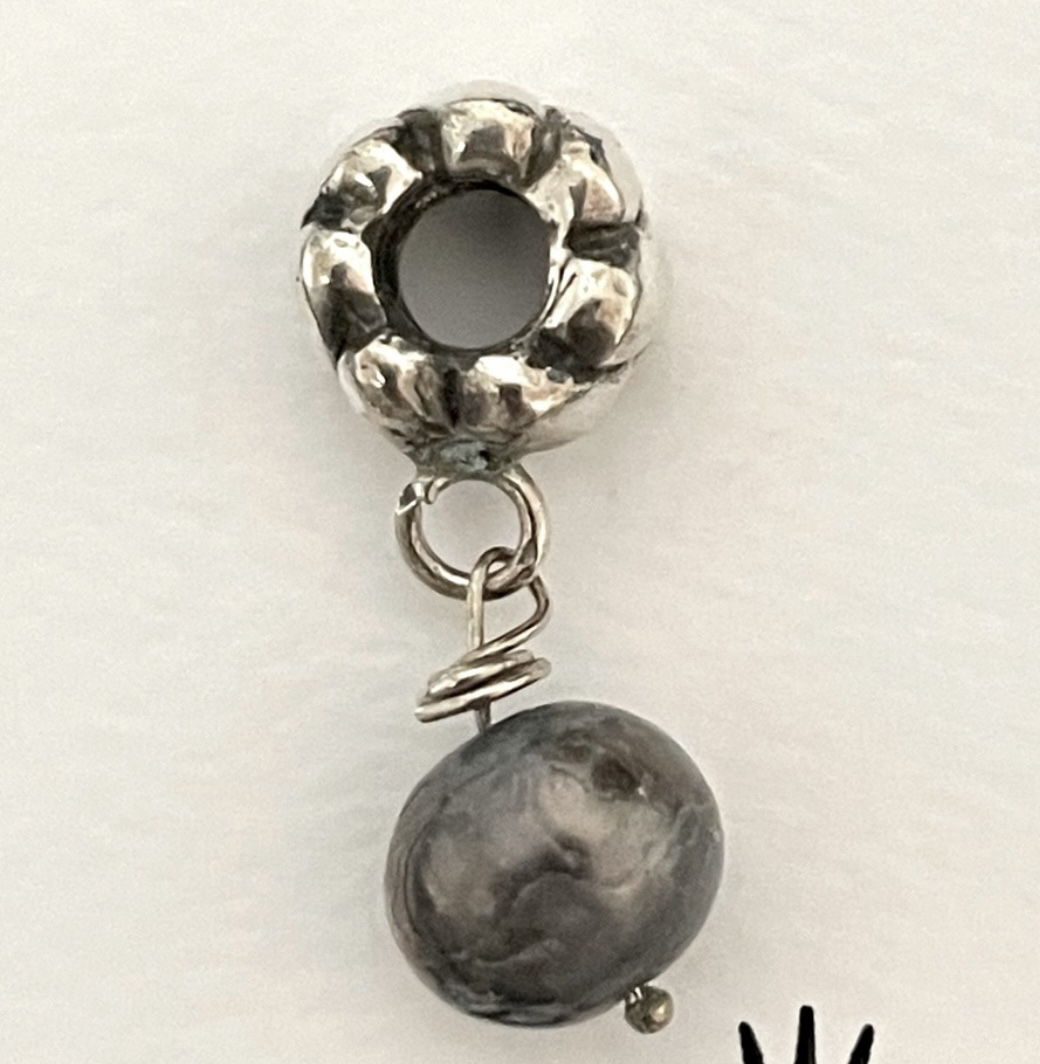 #freecycle free charm fits pandora bracelet - photo 2