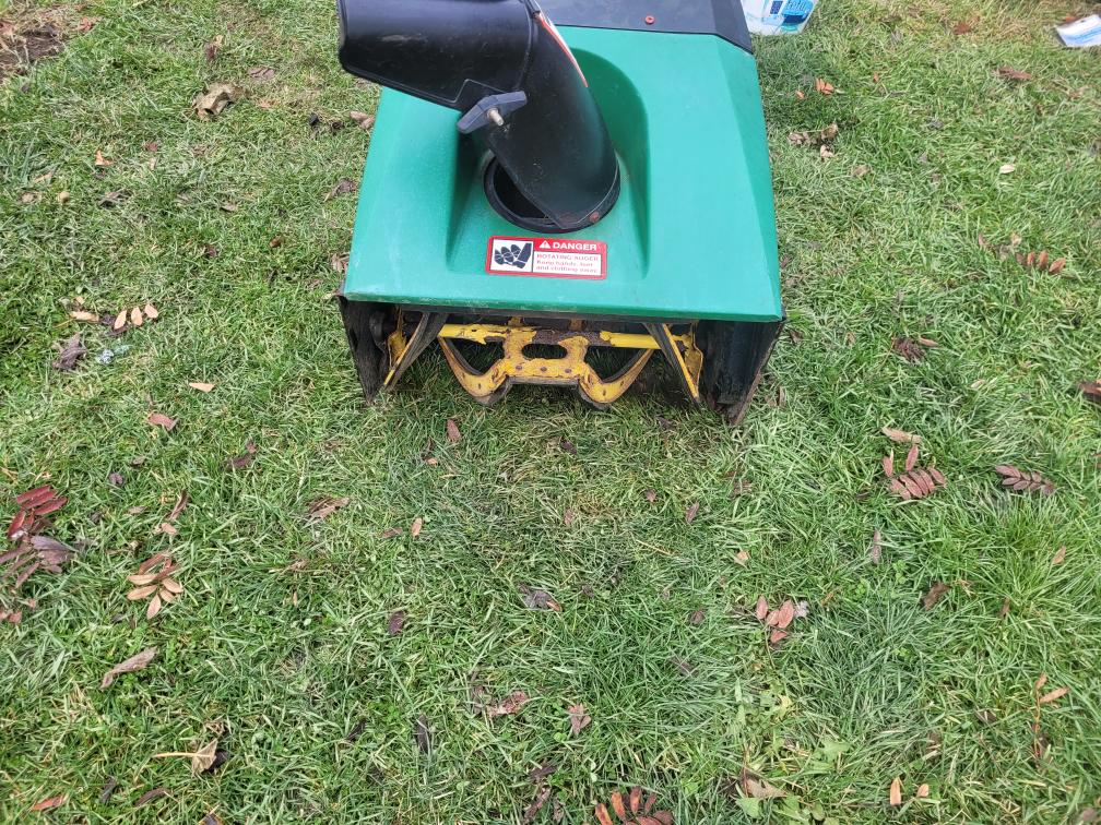 john deere snowblower - photo 2