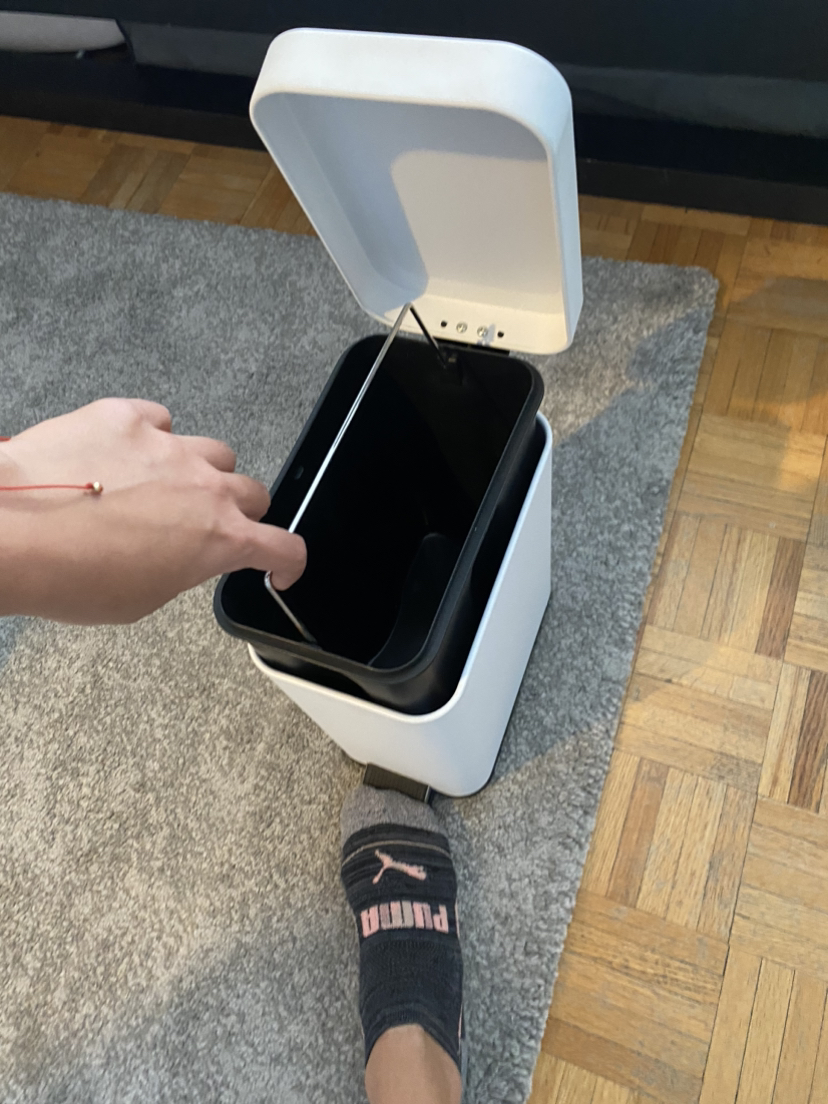 Garbage bin - photo 3