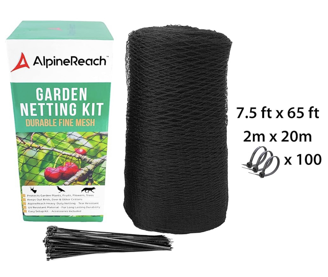 AlpineReach Garden Netting Kit 7.5 x 65 Feet (2m x 20m)