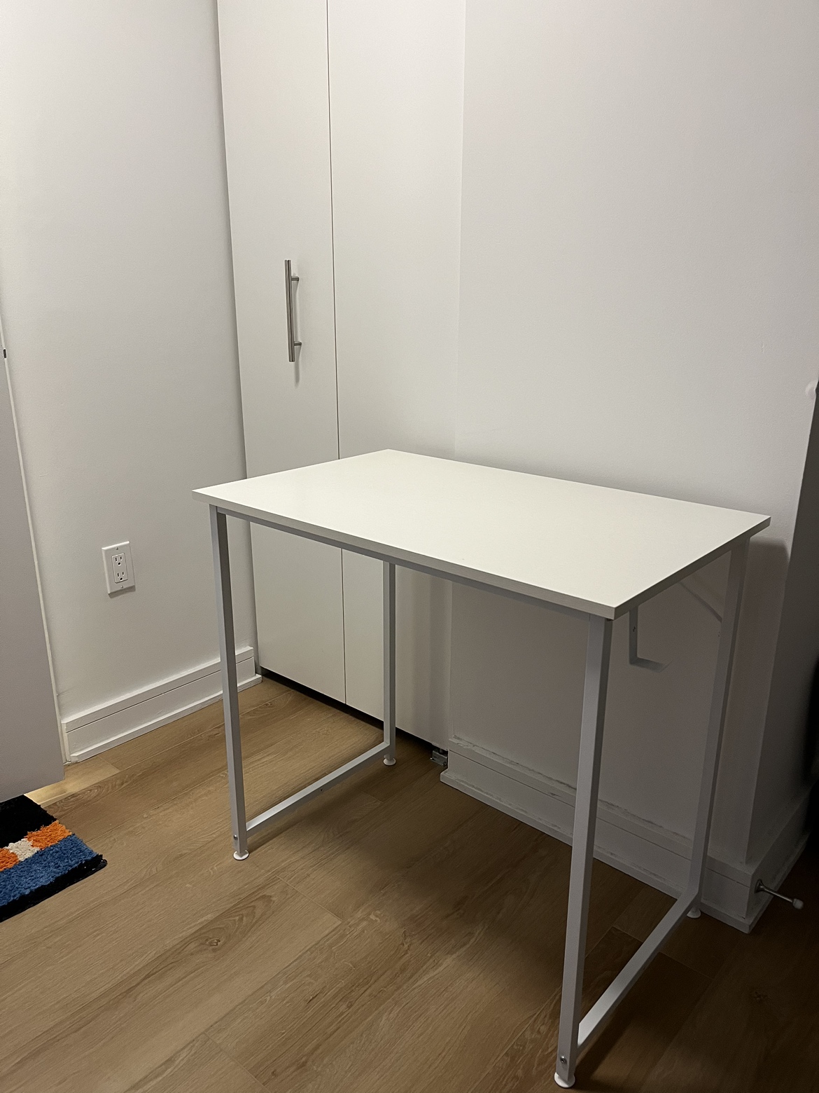 White Desk