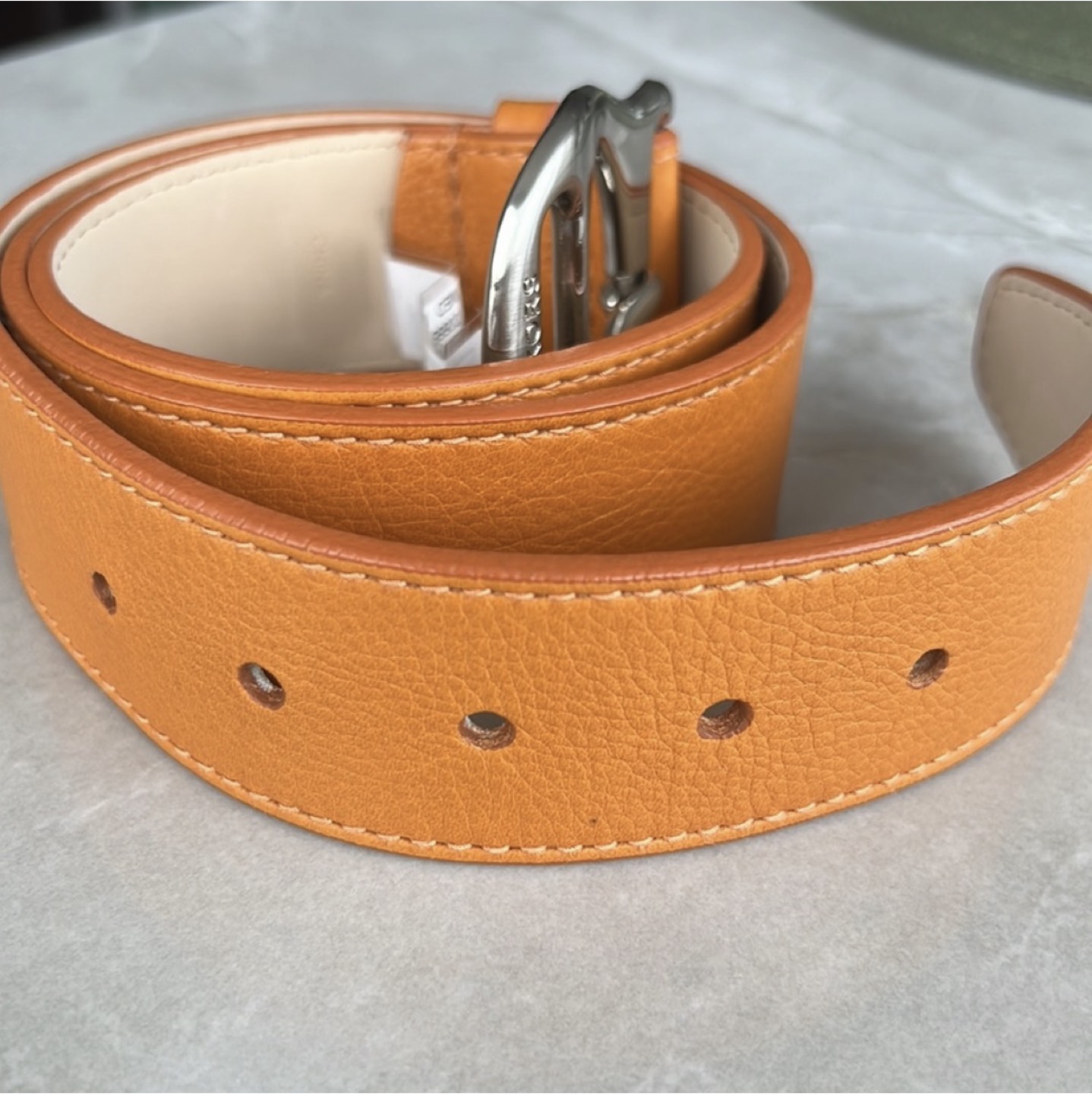 Michael Kors Leather Belt - Size M image indicator(3)