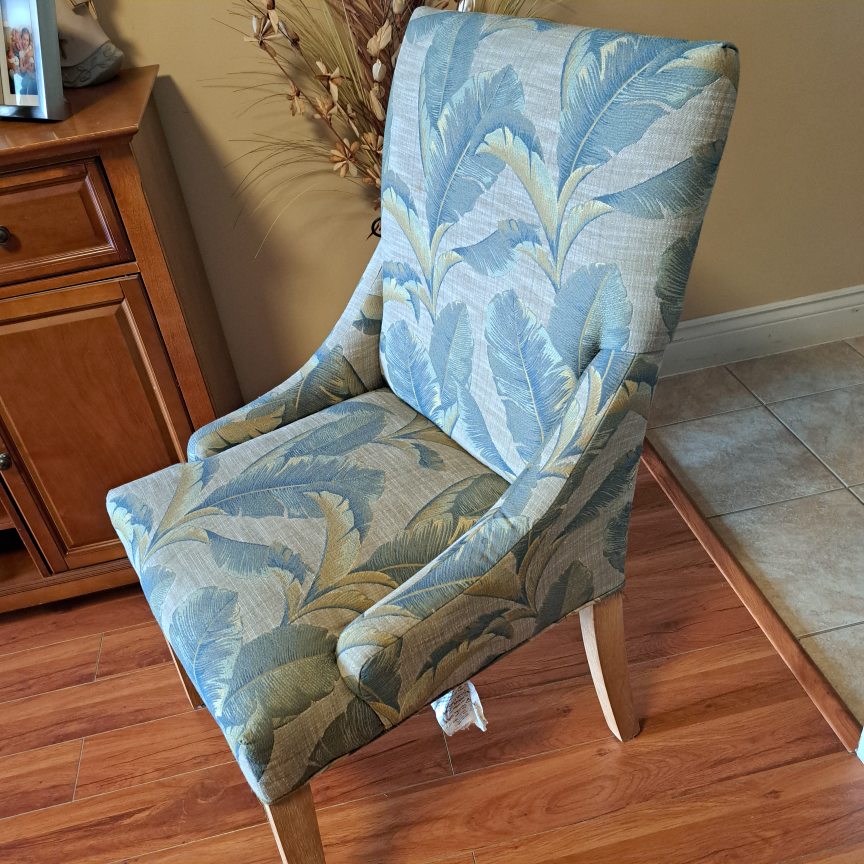 2 Chairs
