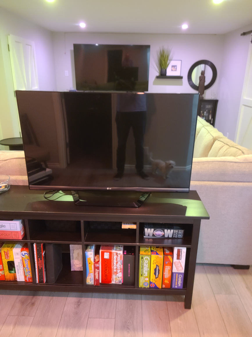 50"LG smart tv - photo 2
