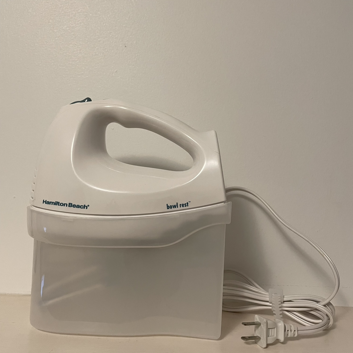 Hamilton beach hand mixer - photo 2