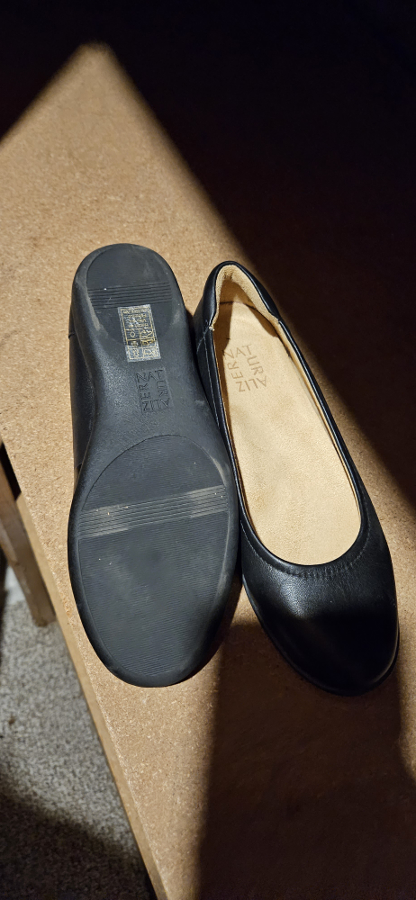 naturalizer flexy flat