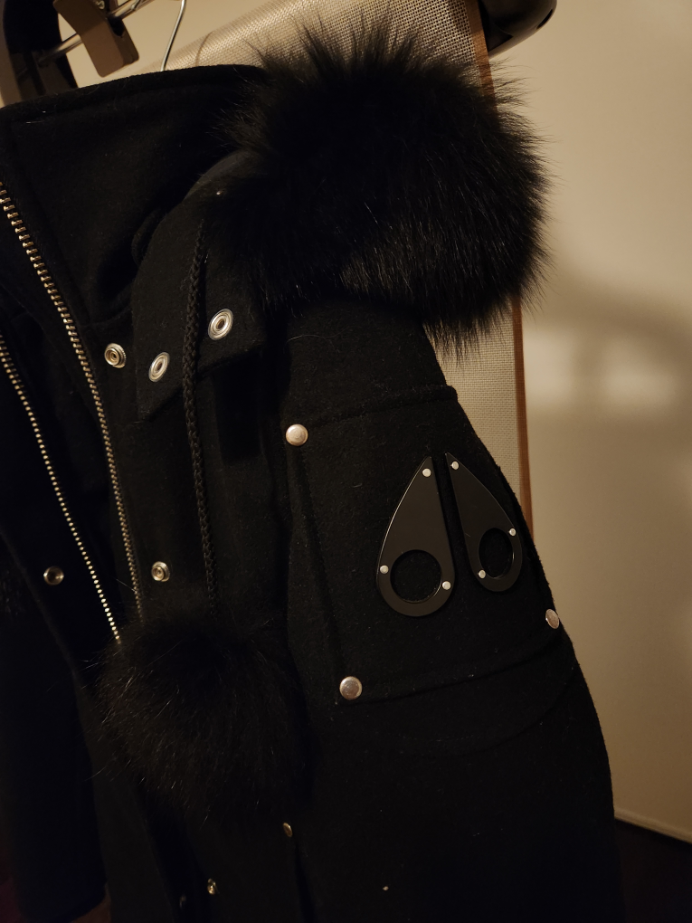 Moose Knuckles Limited Edition Wool Parka Women image indicator(2)