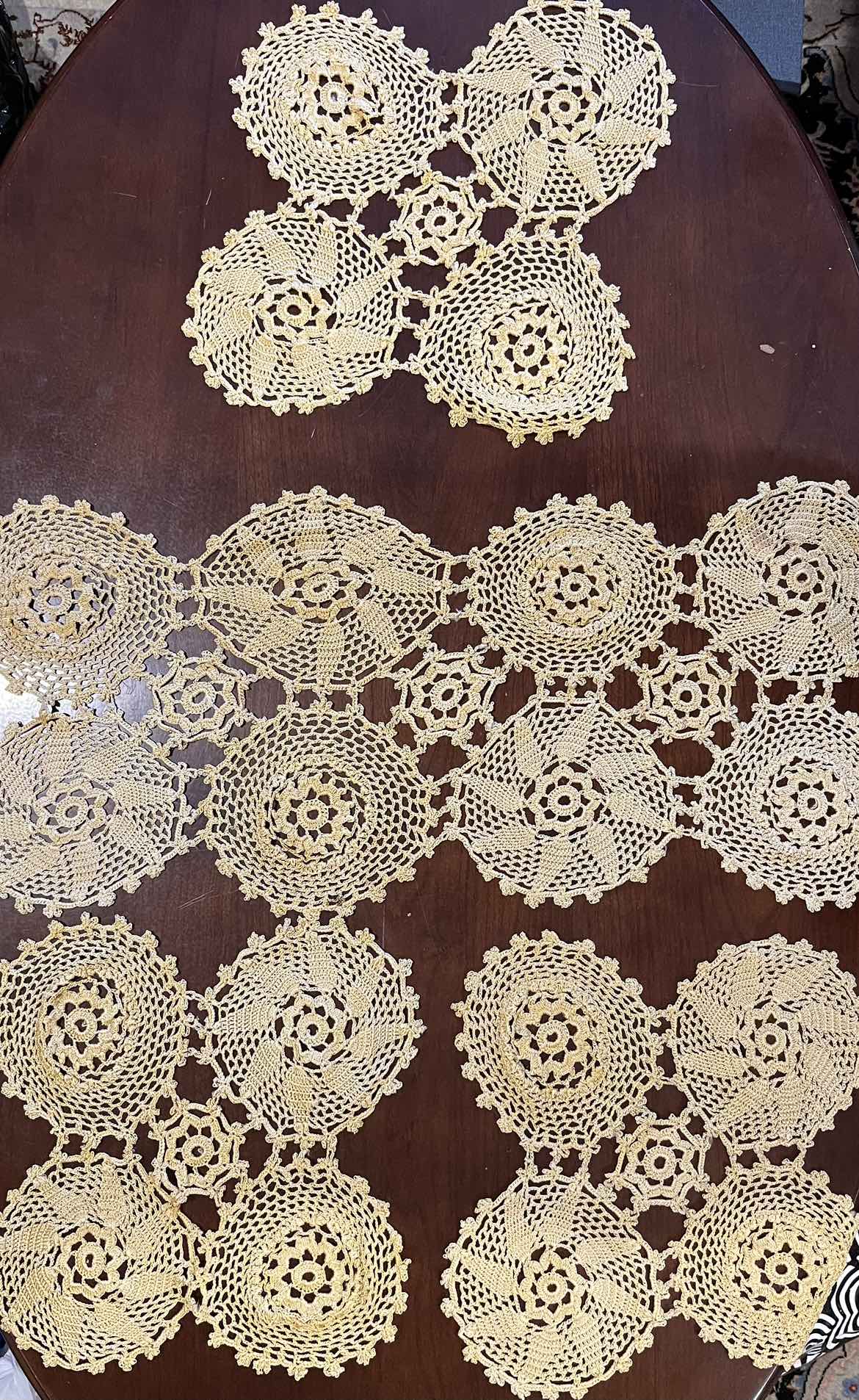 Beautiful Handmade Crochet Blanket for Queen Size Bed image indicator(2)